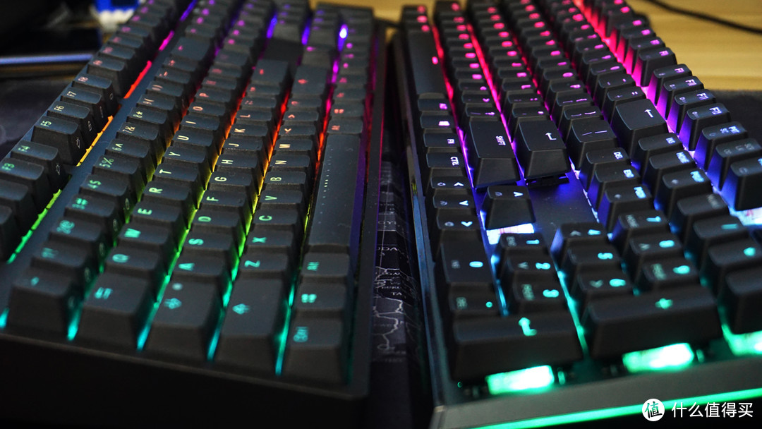 不仅有信仰灯，还自带小游戏—CoolerMaster 酷冷至尊 MK750 RGB 红轴机械键盘 开箱简评