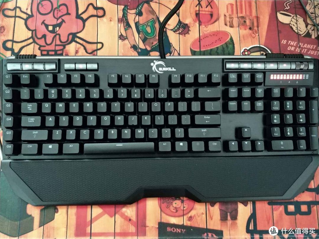 G.SKILL 芝奇 KM780 背光铝合金旗舰版 樱桃茶轴 黑色 122键机械键盘 开箱