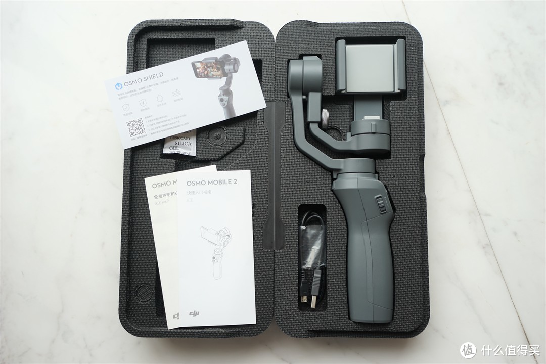 视频新手玩家的新拍档—DJI 大疆灵眸 OSMO Mobile 2 手机云台简单开箱