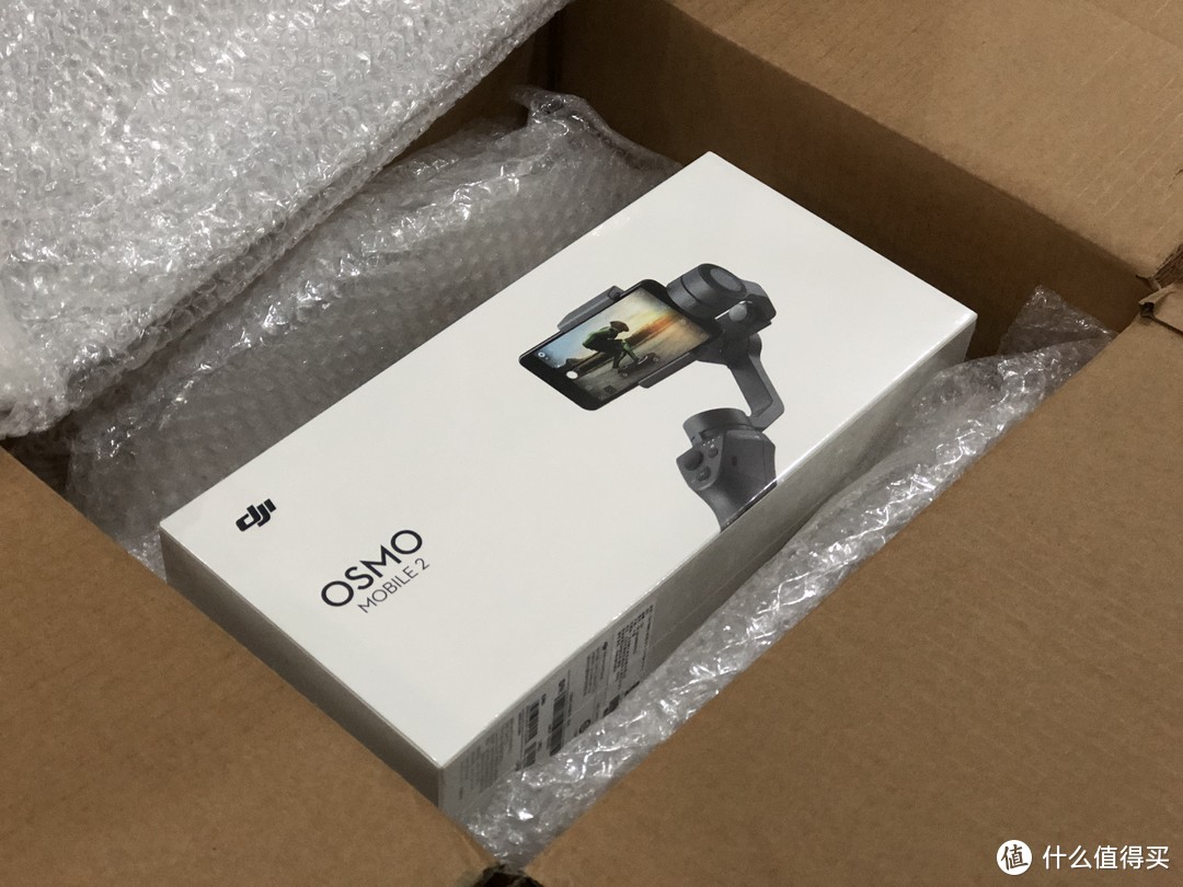 普通青年也能玩云台—DJI 大疆 OSMO 灵眸 手机云台2 开箱