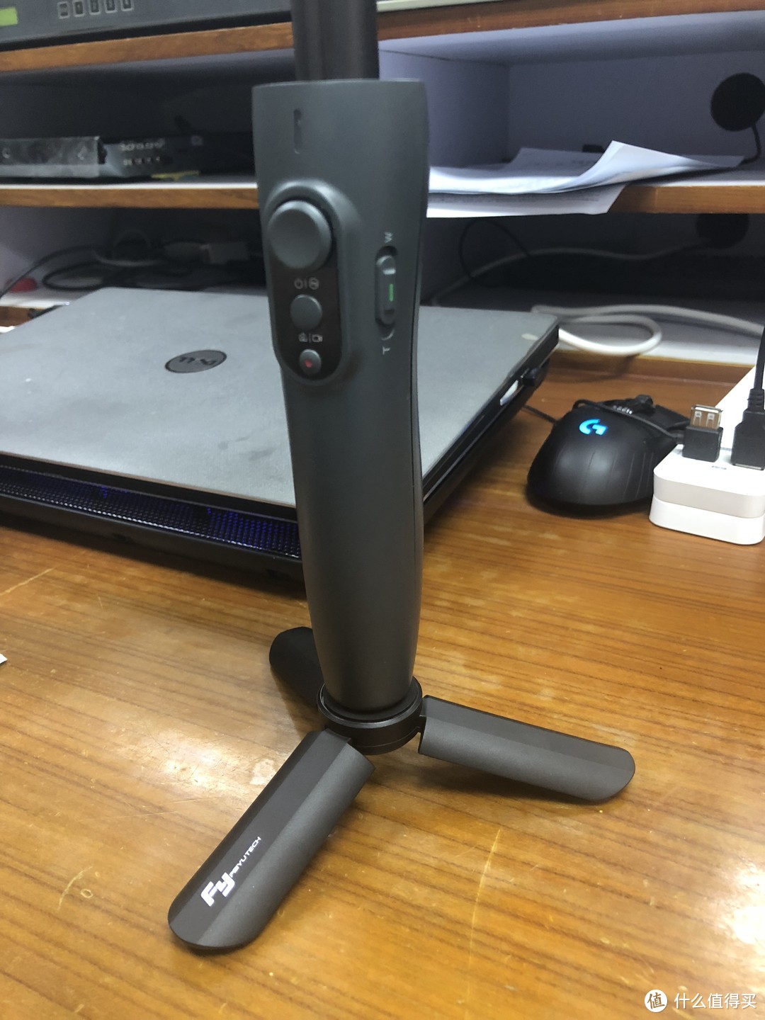 DJI 大疆 OSMO MOBILE 2 云台 开箱使用，并简单对比飞宇Vimble2