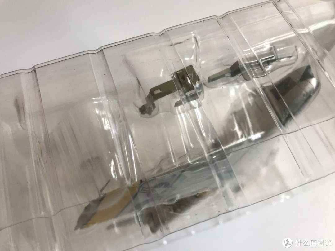 HobbyMaster HM 收藏家系列 F86 佩刀战斗机 合金模型 开箱