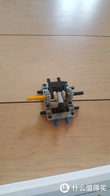 一篇简单的乐高 LEGO 42056晒单