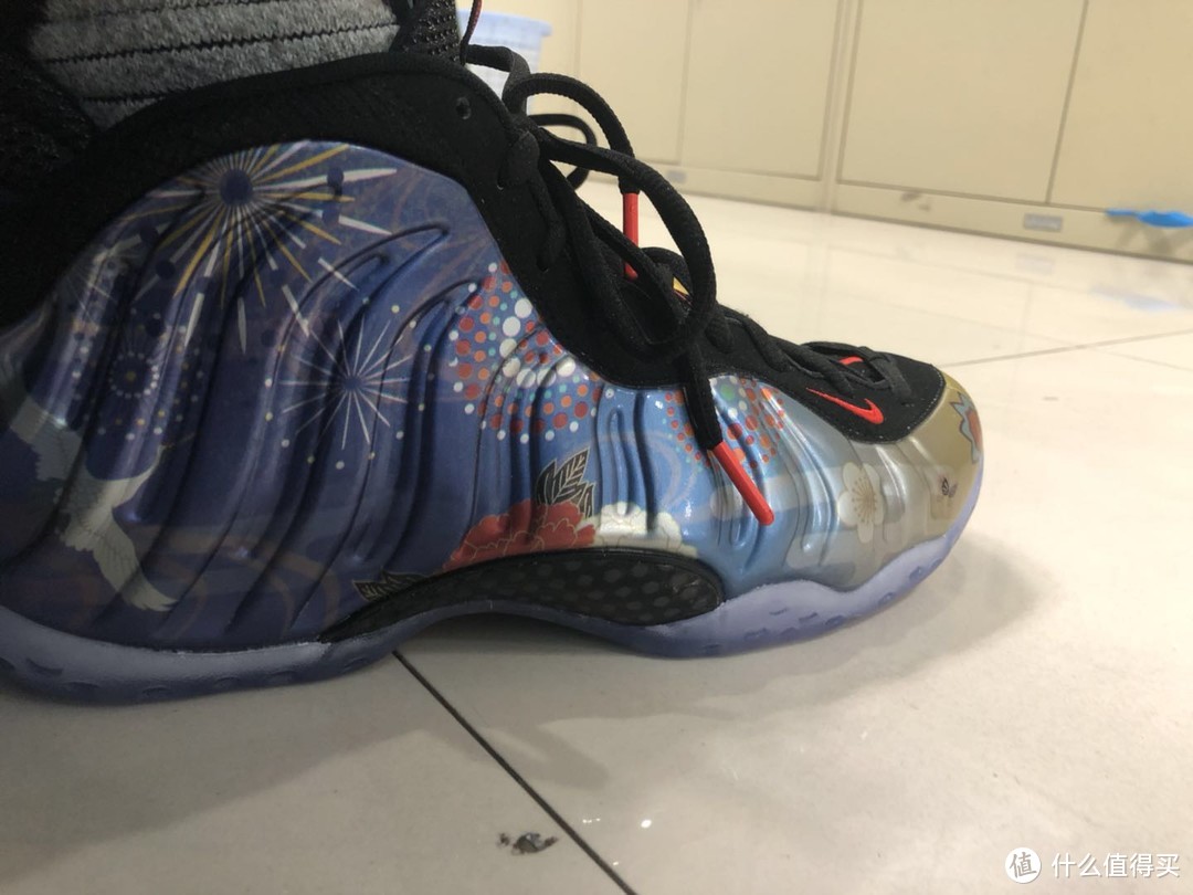 #原创新人#春节骚一波！Nike 耐克 Air Foamposite One QS Lunar New Year 烟花喷 运动鞋 开箱