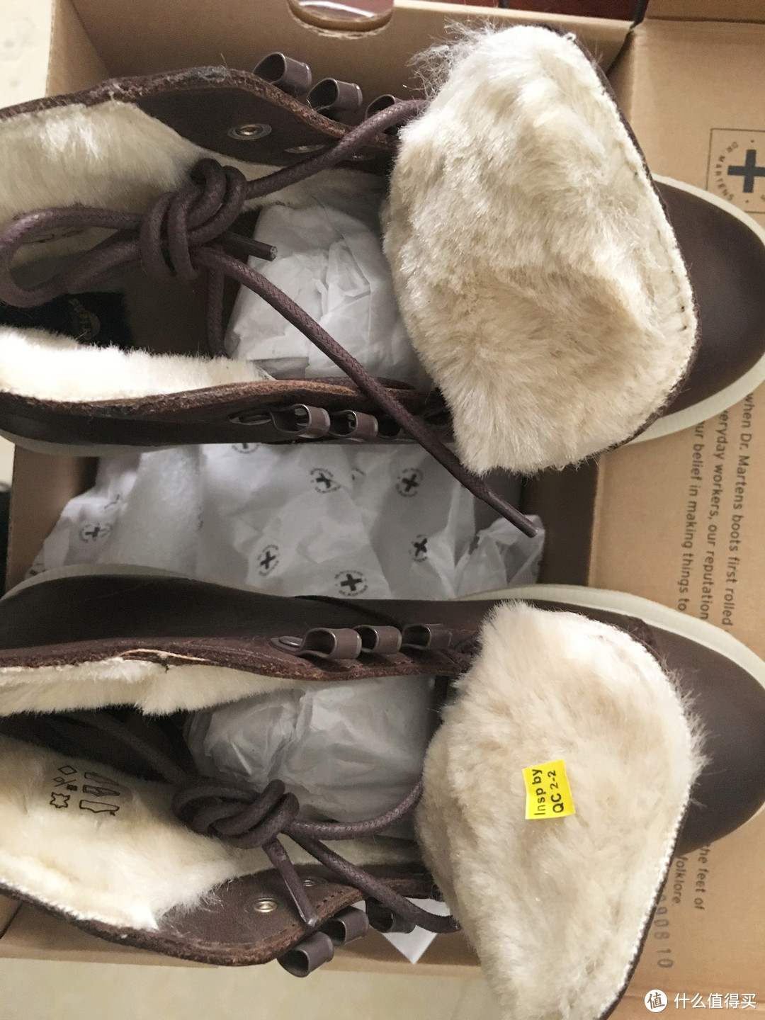 老三晒物之：Dr. Martens Fur Lined Les 女士磨砂皮加绒中帮靴