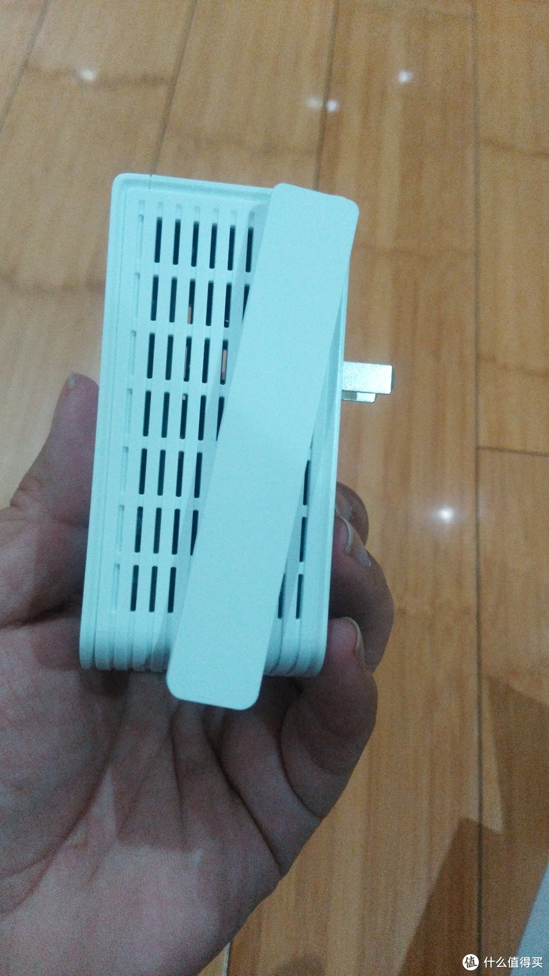 #原创新人#新年到来之际实现的小小心愿：TP-LINK 普联 WA933RE 450M WIFI信号放大器 开箱