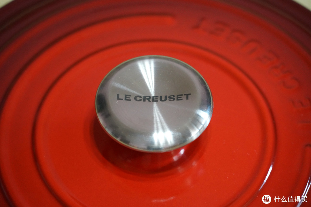 除了颜值一无是处？Le Creuset 酷彩经典圆形24cm珐琅铸铁锅