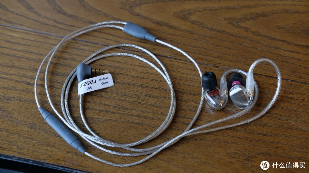 听了半个月后，我这样评价魅族LIVE 四单元动铁耳机