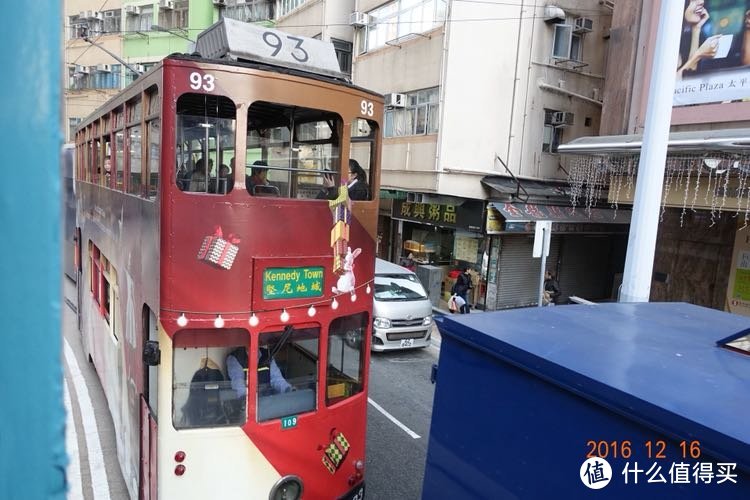 我一个人吃饭、旅行，在香港的街头走走停停