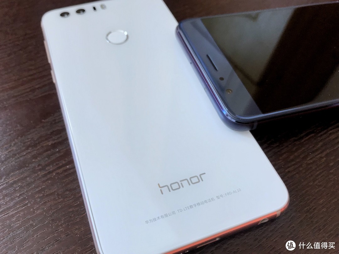 给父母的新年礼物—HUAWEI 华为 HONOR 荣耀8 手机 开箱