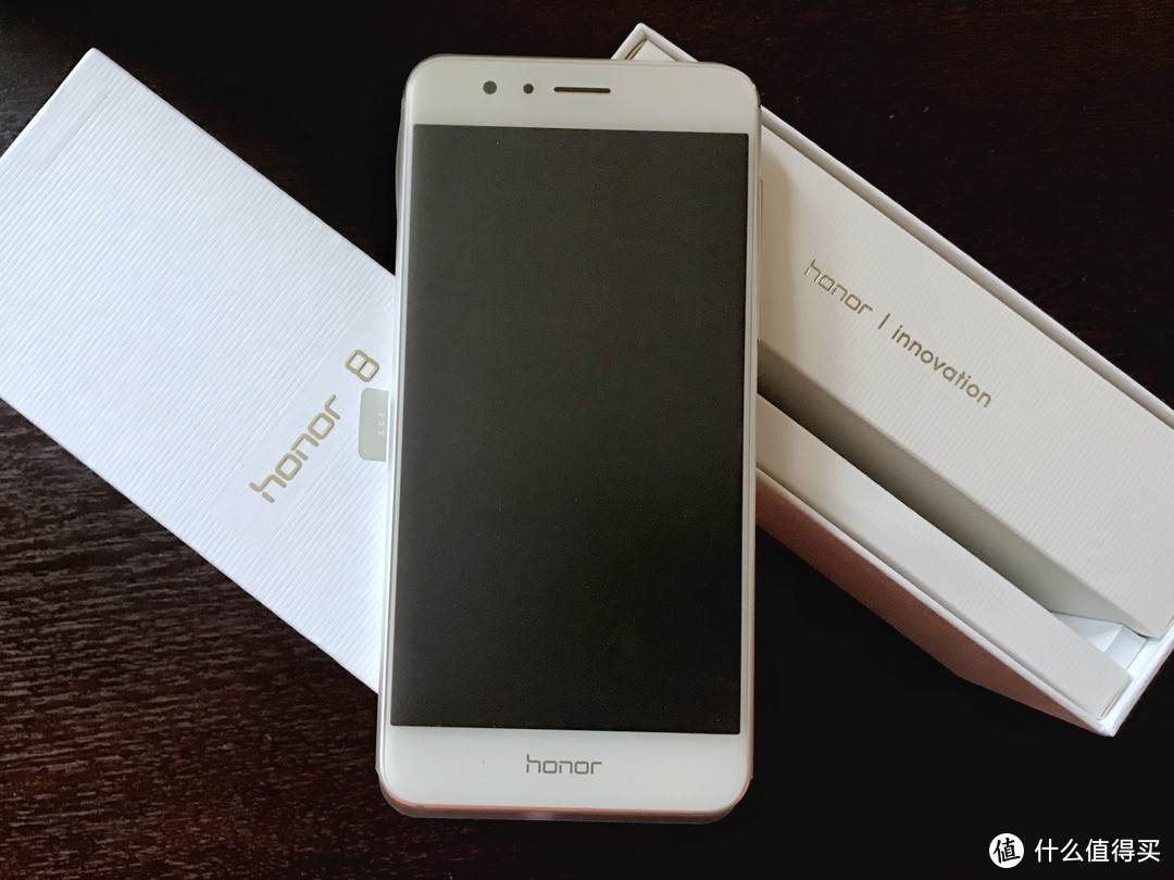 给父母的新年礼物—HUAWEI 华为 HONOR 荣耀8 手机 开箱