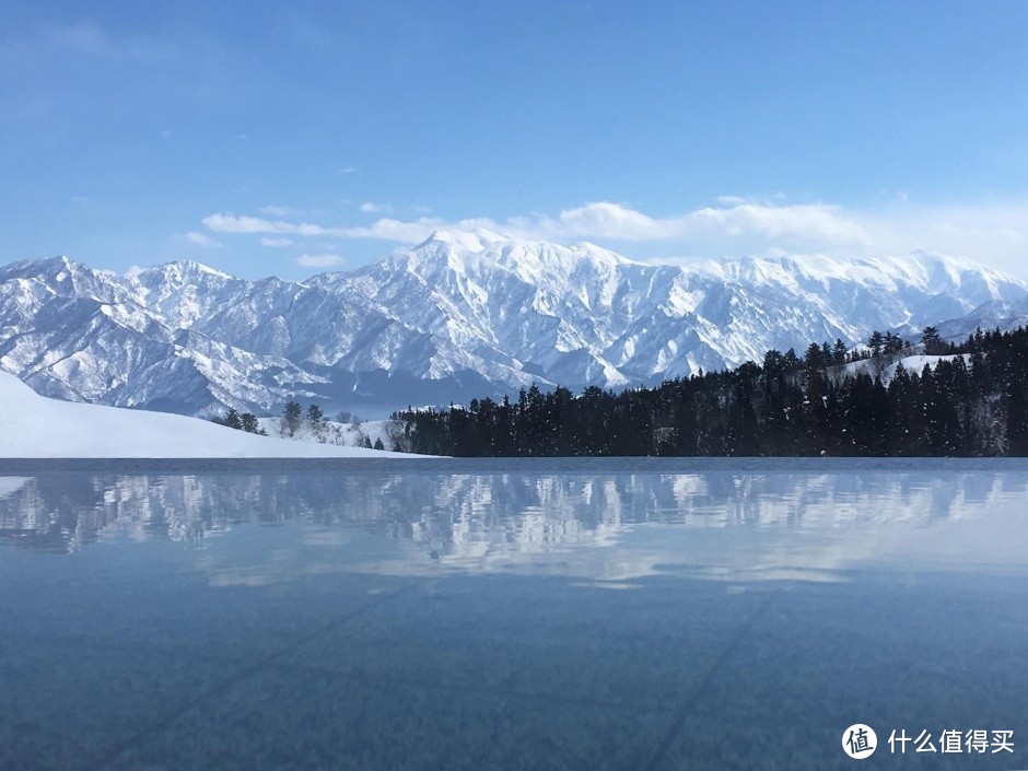 雪国绝景温泉行：远离春节人潮的静谧度假之旅