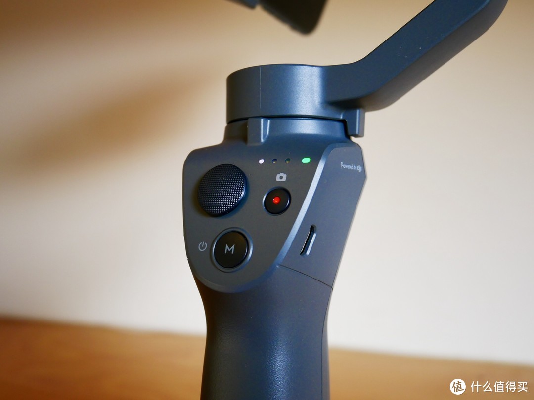 大疆osmo mobile 2 开箱及全面评测