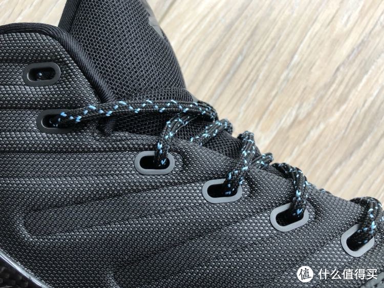 穿“萌神”的鞋，萌过新年—UNDER ARMOUR 安德玛 Curry3 篮球鞋 开箱简评