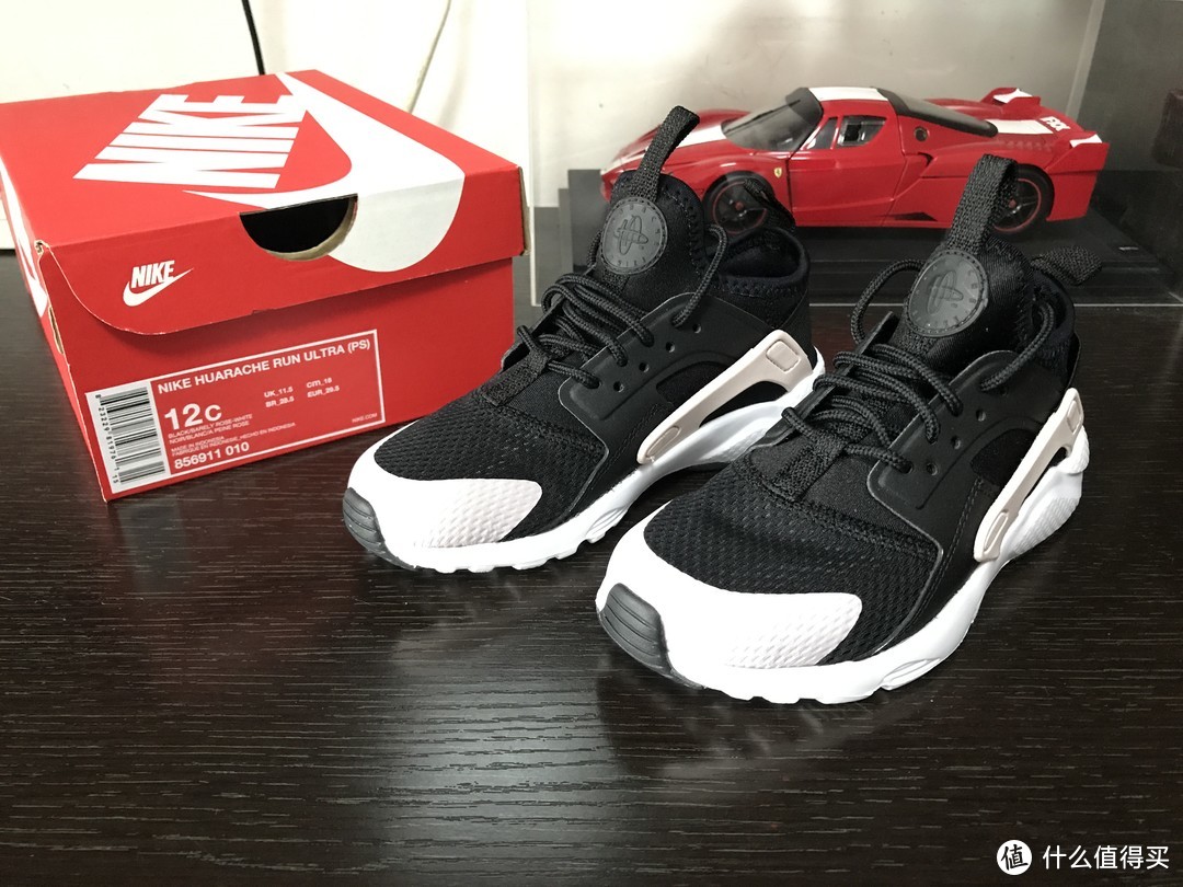 比老爸的乔丹还贵的耐克童鞋—NIKE 耐克 HUARACHE RUN ULTRA TRA(PS)华莱士童鞋