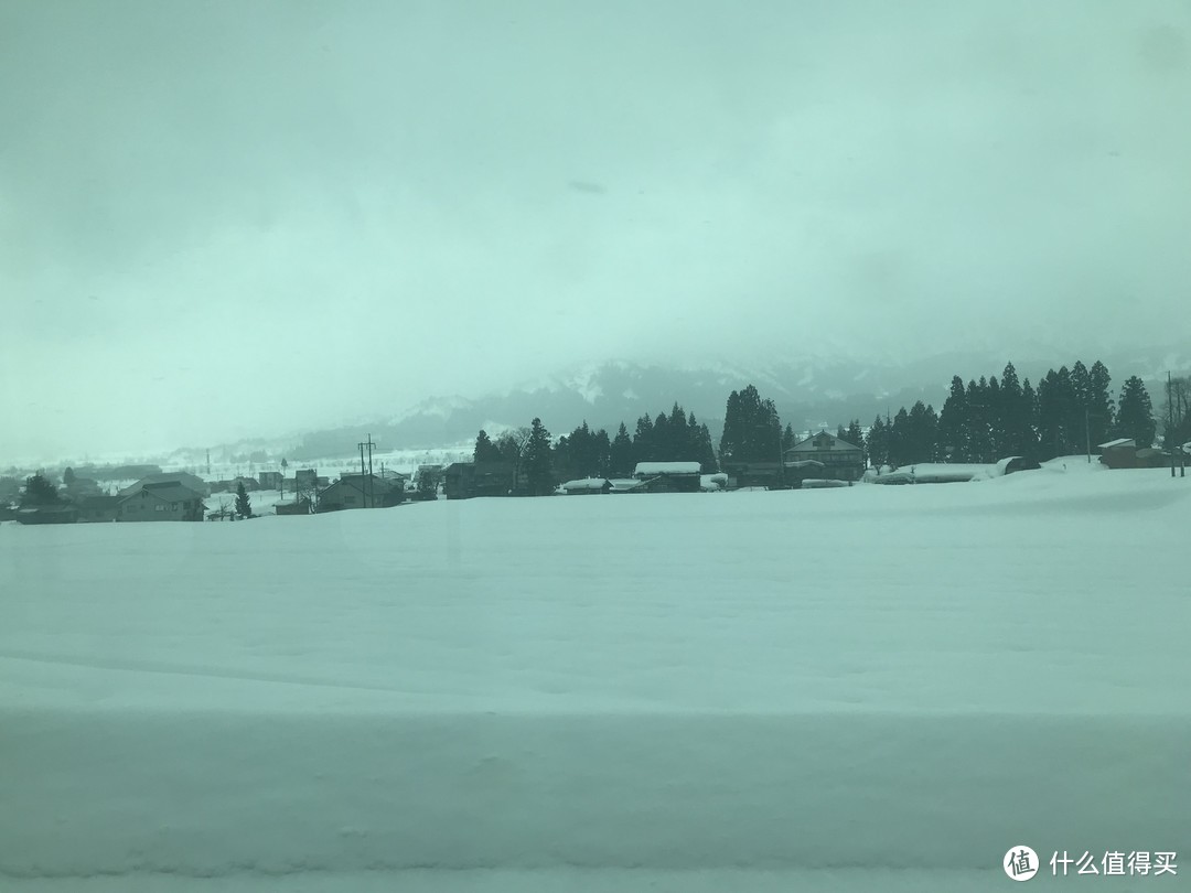 雪国绝景温泉行：远离春节人潮的静谧度假之旅