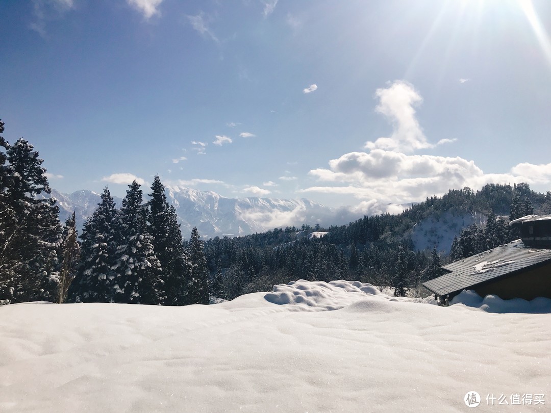 雪国绝景温泉行：远离春节人潮的静谧度假之旅