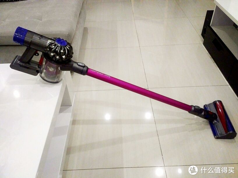 带来不一样的生活体验：Dyson 戴森 V6 Fluffy Extra 手持吸尘器