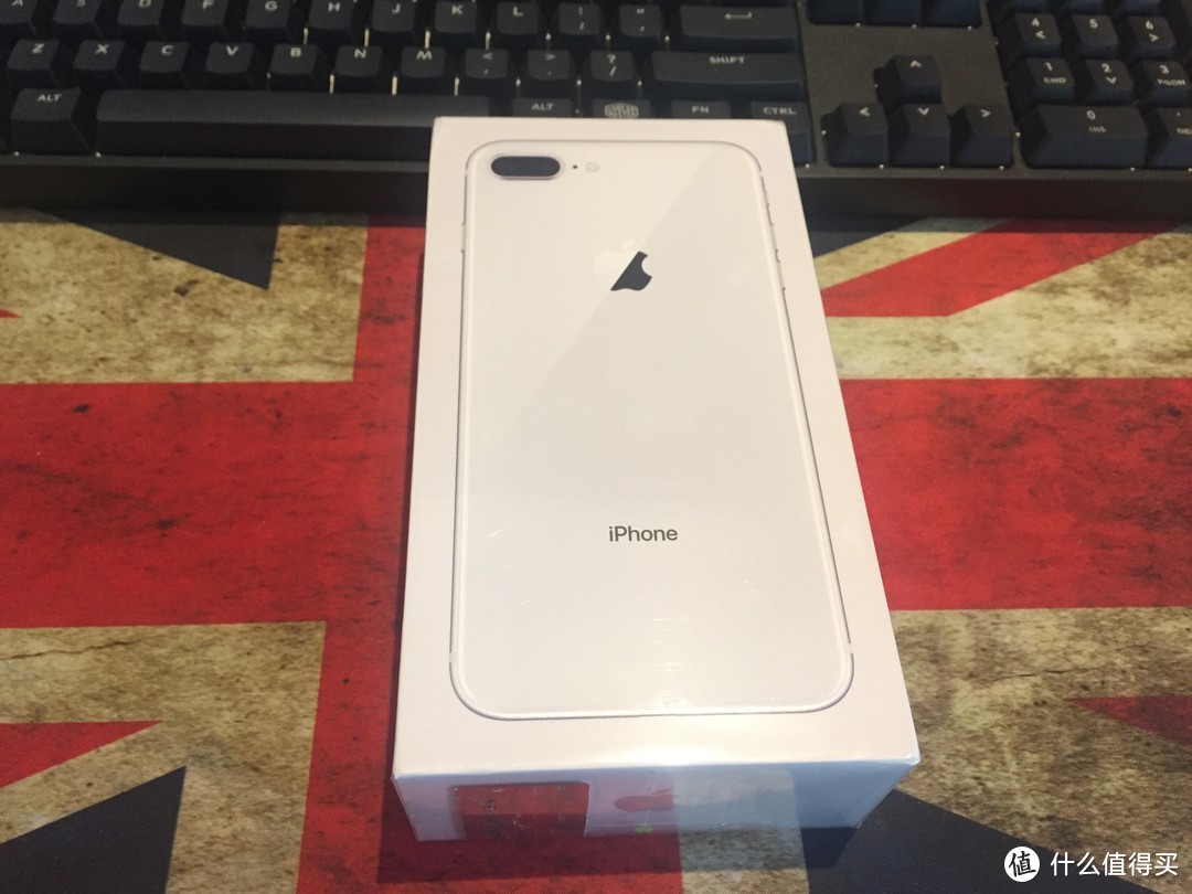 赶在年前入手iphone 8 plus多图晒单：Apple 苹果 iPhone 8 Plus 智能手机