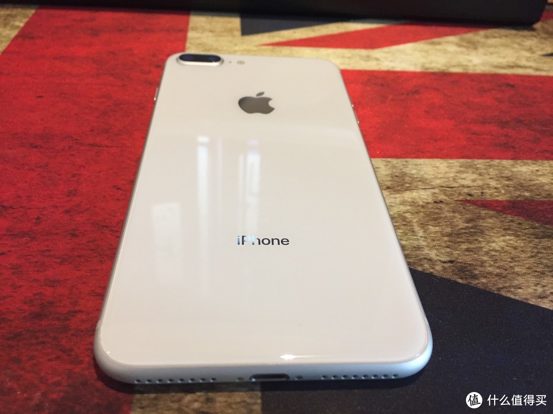 赶在年前入手iphone 8 plus多图晒单：Apple 苹果 iPhone 8 Plus 智能手机