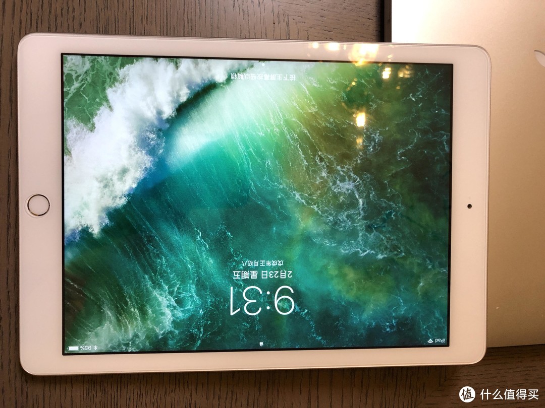 2017款iPad这倒车开的值吗：Apple 苹果 iPad 9.7英寸 平板电脑