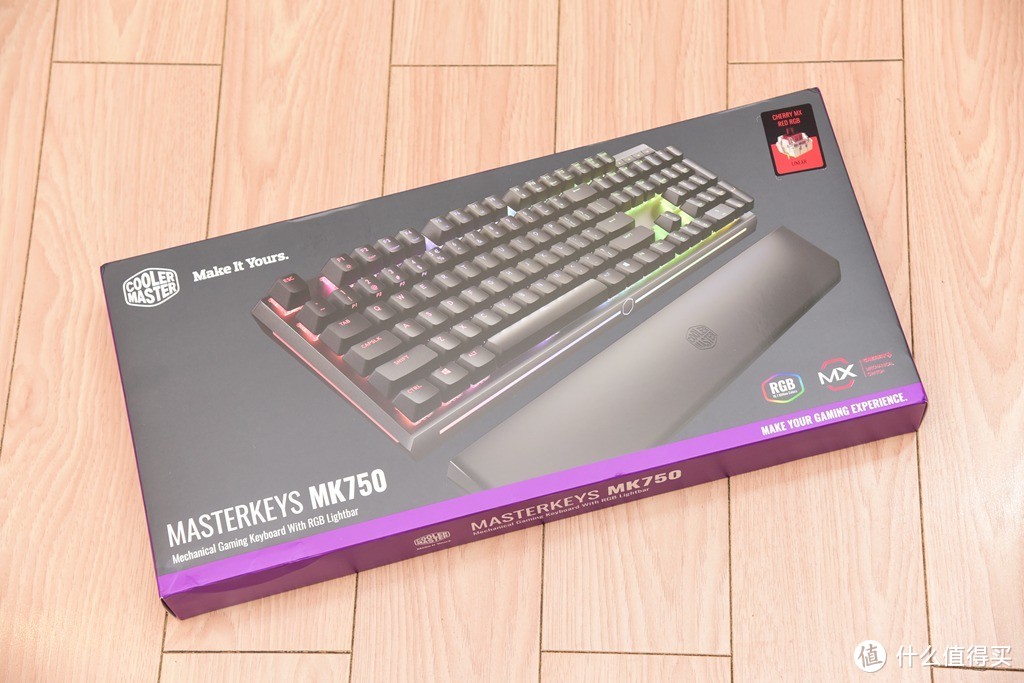 把我的ID映在键盘上—CoolerMaster 酷冷至尊 MK750 RGB 幻彩 机械键盘