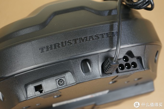 梦想有台法拉利，最后只能买个法拉利模拟器—THRUSTMASTER 图马思特 T300法拉利版 游戏方向盘