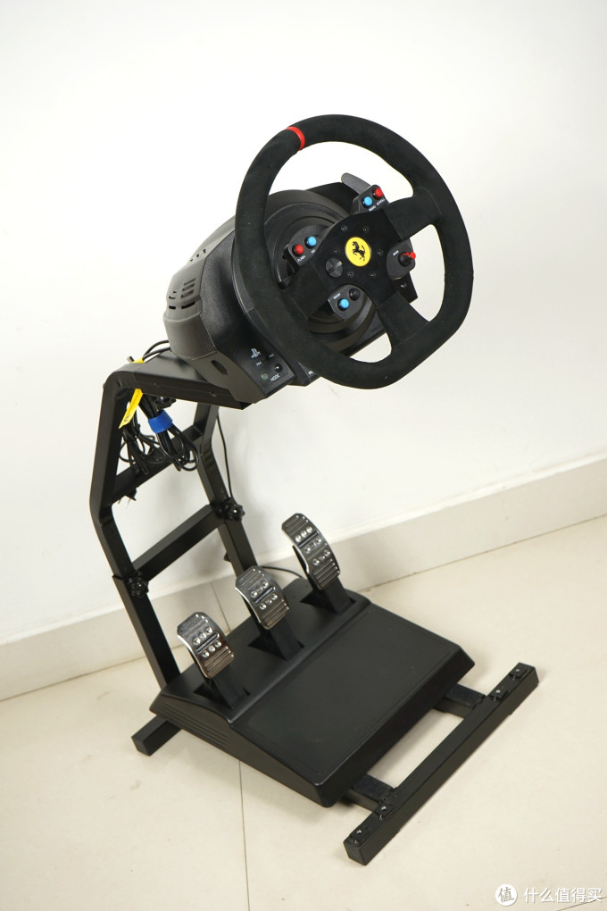最后只能买个法拉利模拟器—thrustmaster 图马思特 t300法拉利版