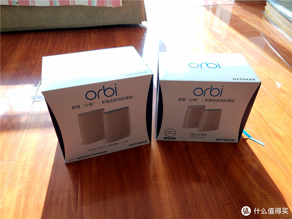 300+平的跃层也要好WiFi，一个包租公的选择：NETGEAR 美国网件 Orbi RBK50 路由