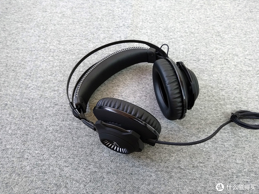 金士顿 HyperX Cloud Revolver S 黑鹰S 7.1声道游戏耳机 开箱体验