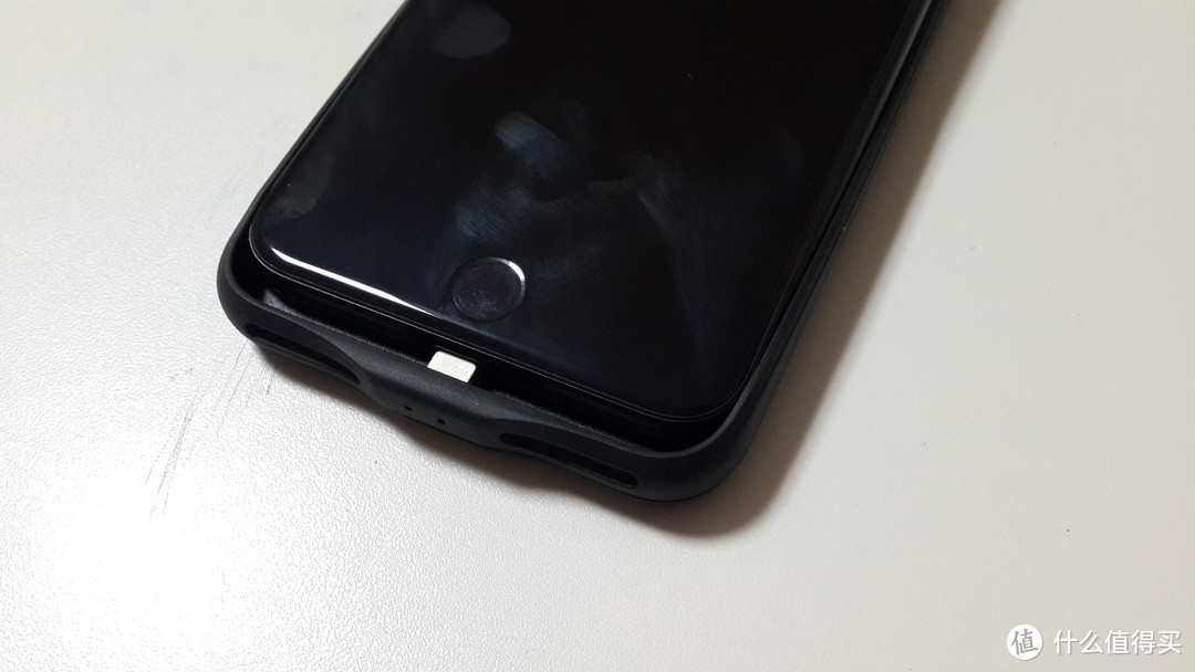 TORRAS 图拉斯 iphone 7plus背夹充电宝 使用报告