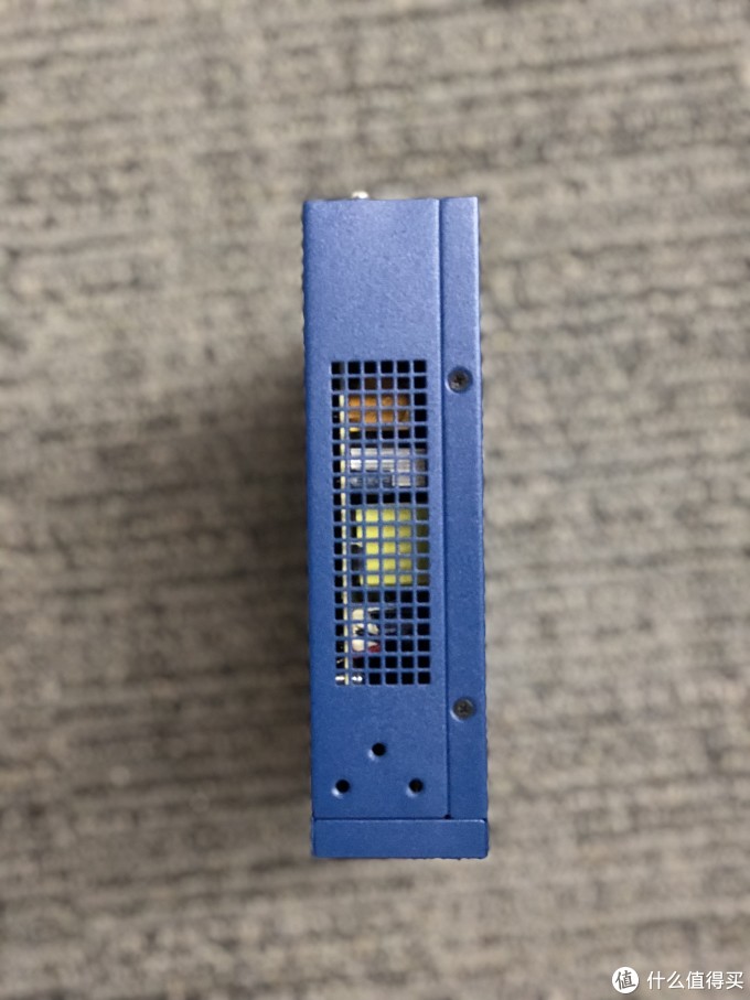 给客户解决工作室用网问题—VOLANS 飞鱼星 VE989G 4WAN口企业级路由器