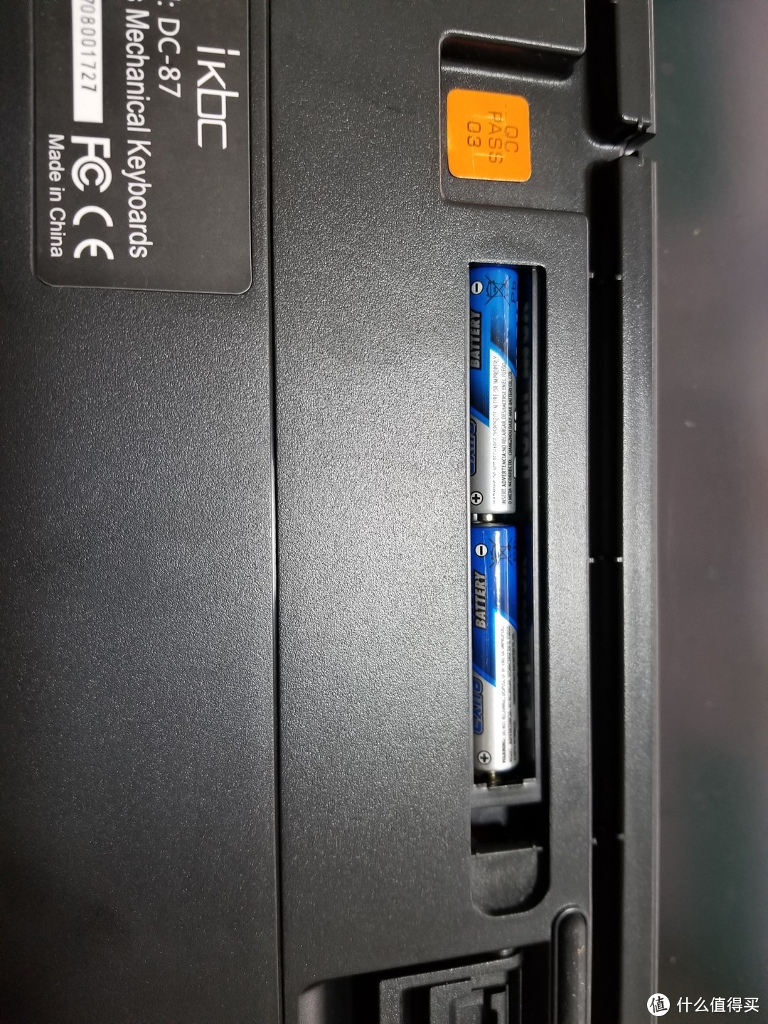 -为了我的整洁桌面，绿轴狂魔评测高斯GS-87D蓝牙双模红轴机械键盘。（附对比）