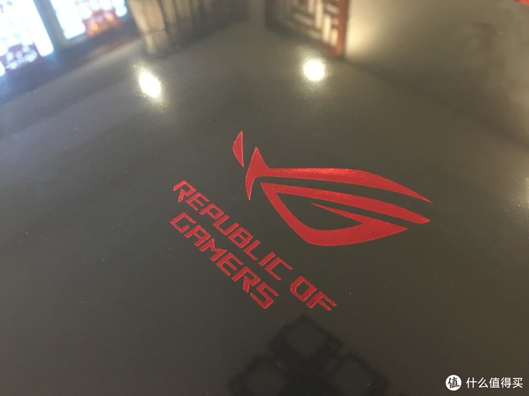 #原创新人#败家之眼：ASUS 华硕 ROG玩家国度 GX501 游戏本 开箱