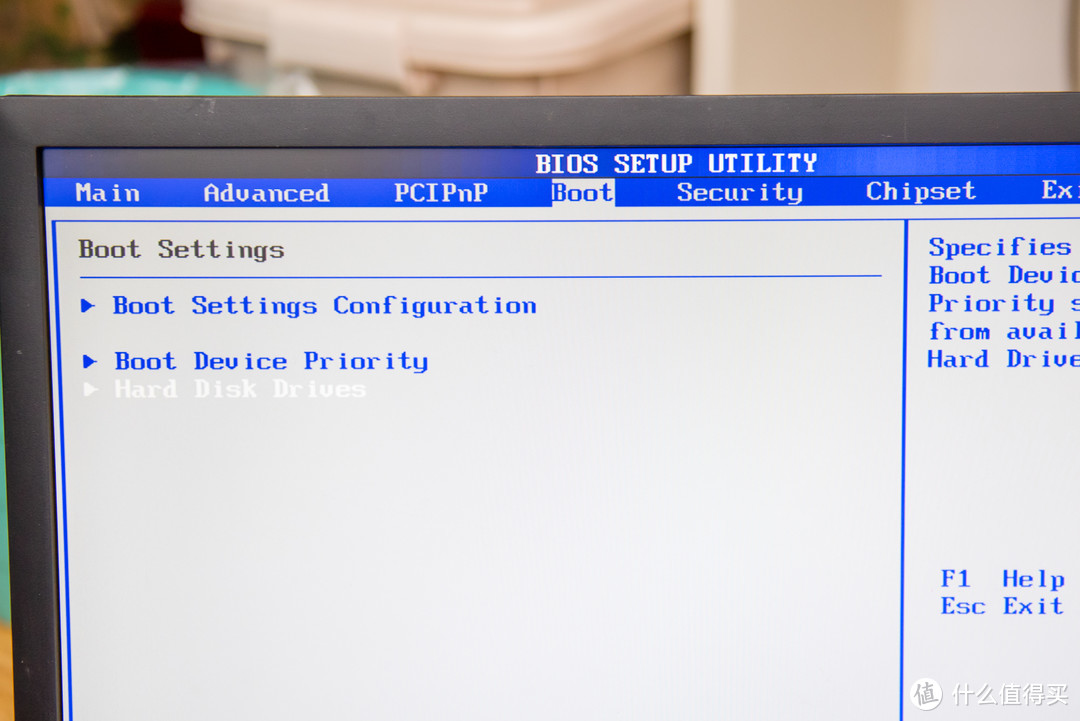 买了SSD不会安装?从零教你装系统,4K同步:KINGBANK 金百达 120G 固态硬盘 开箱