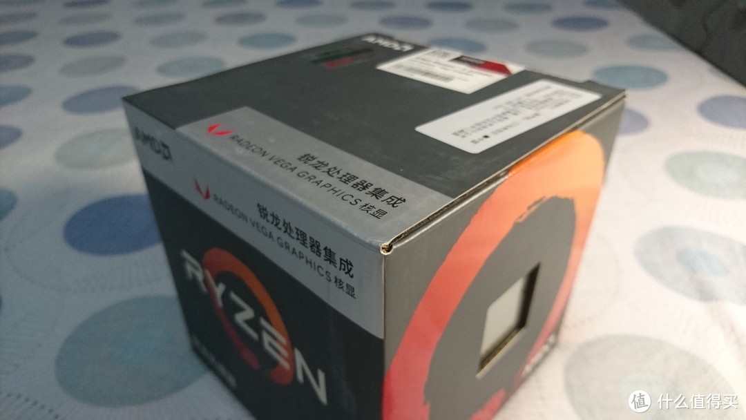 新年给父母的一台新机：AMD Ryzen 3 2200G APU 装机简评