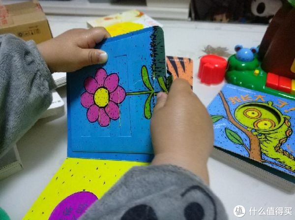 儿子的衣食住行乐 篇二:#2017剁手回忆录#工薪阶层育儿好物推荐(一岁半以内)