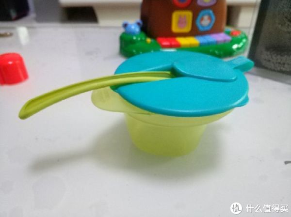 儿子的衣食住行乐 篇二:#2017剁手回忆录#工薪阶层育儿好物推荐(一岁半以内)