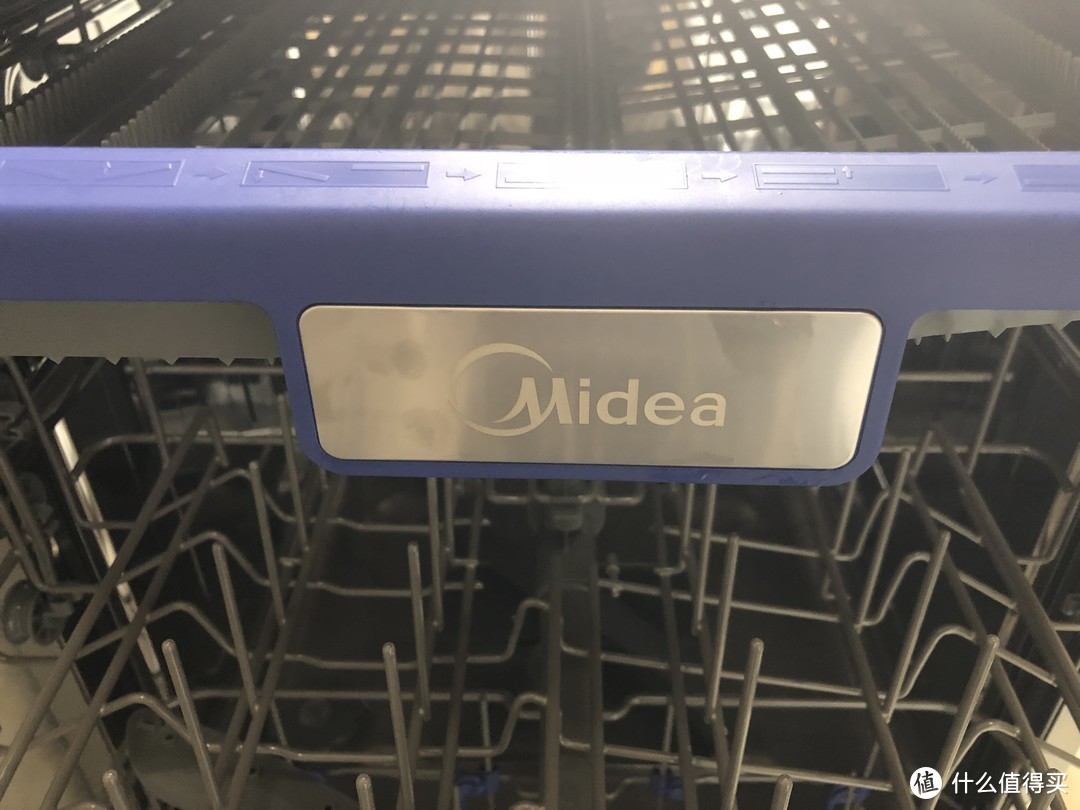 好吃懒做人又穷该怎么办？Midea 美的 Q6全自动嵌入式 洗碗机 开箱评测