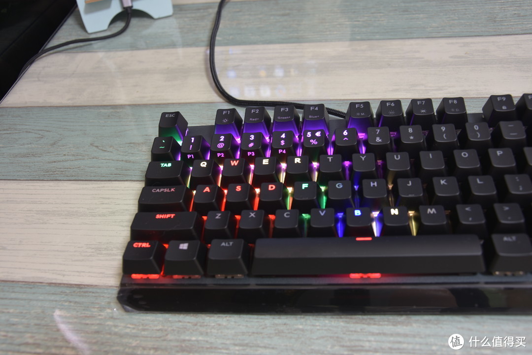 #原创新人#新的一年，给自己来一把键盘：CoolerMaster 酷冷至尊 MK750 RGB 机械键盘 简单开箱