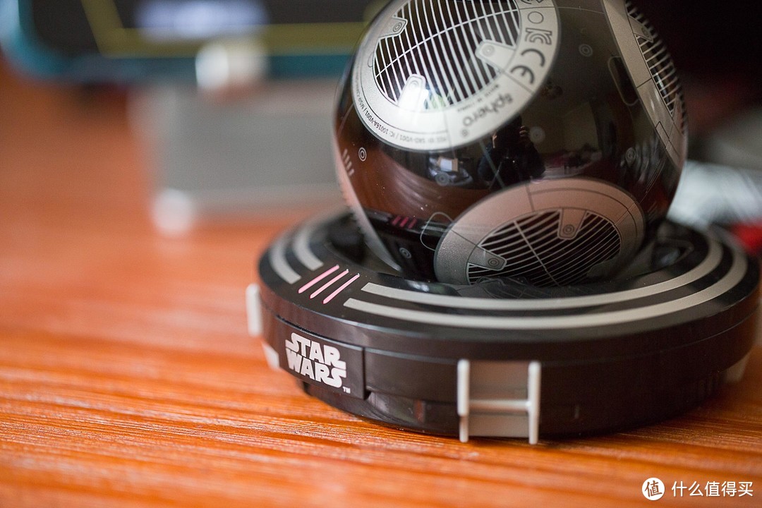 最好的新年礼物--Sphero 星战系列 新萌宠 BB-9E 智能遥控机器人