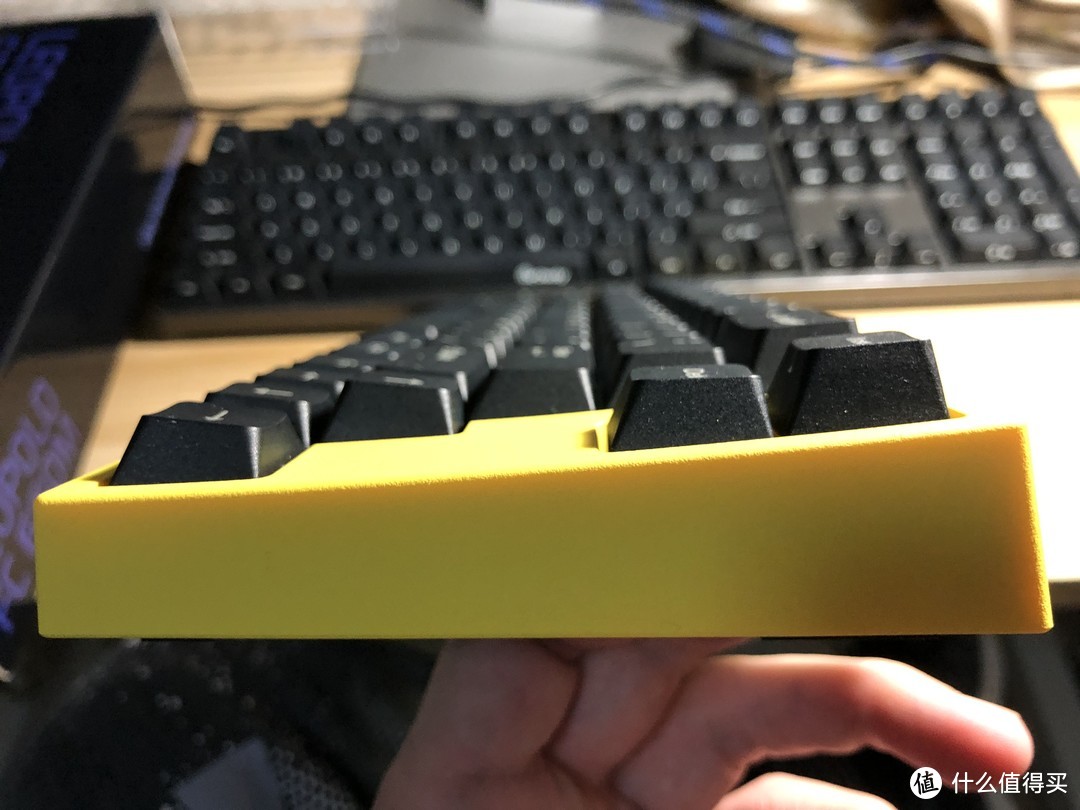 Leopold 利奥博德 fc660m 机械键盘 开箱（附与Akko X Ducky 3108 键盘对比）