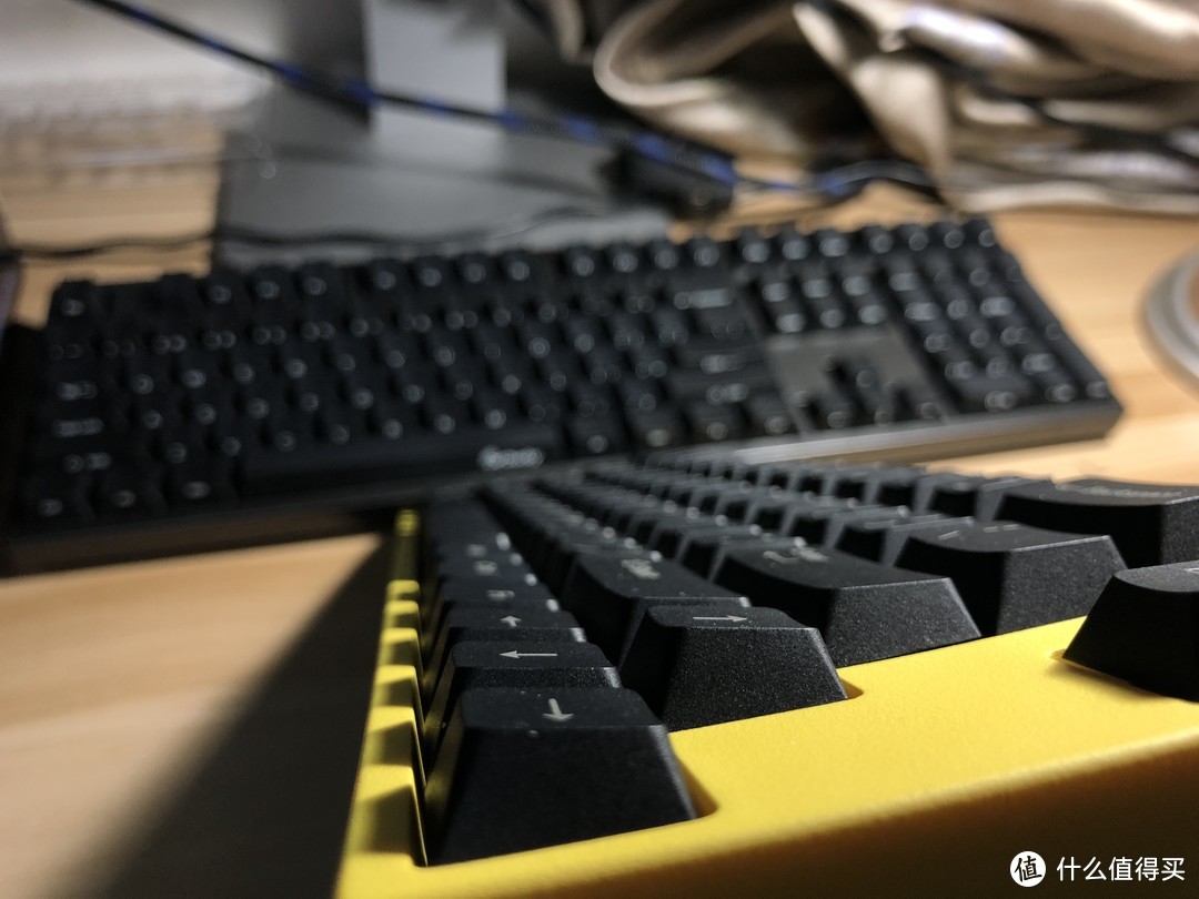 Leopold 利奥博德 fc660m 机械键盘 开箱（附与Akko X Ducky 3108 键盘对比）