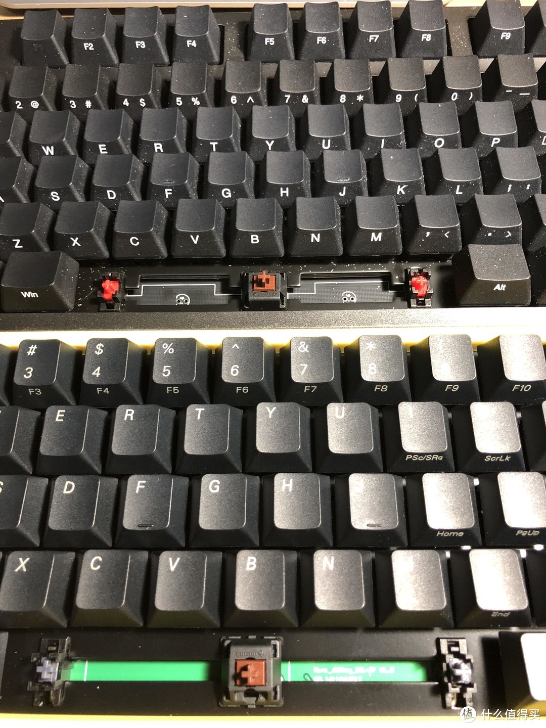 Leopold 利奥博德 fc660m 机械键盘 开箱（附与Akko X Ducky 3108 键盘对比）