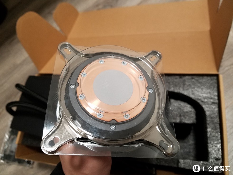 EVGA CLC 240 一体水冷CPU散热器 开箱 简测