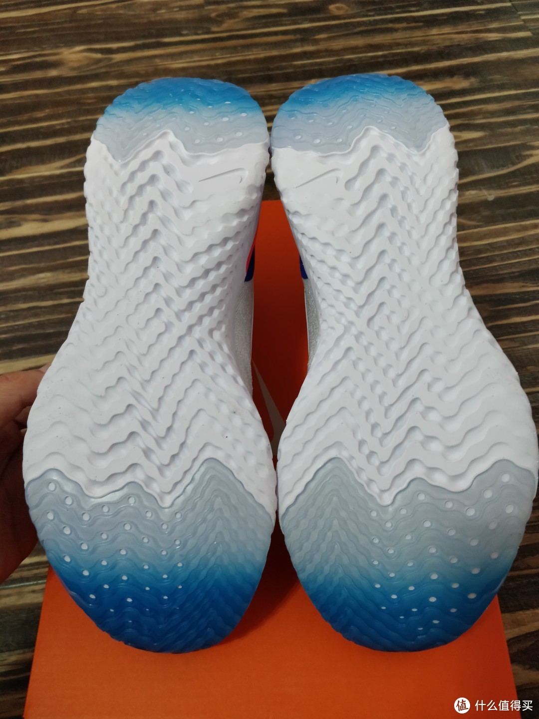 撒旦晒物篇:与ub的对抗—nike 耐克 epic react flyknit 男子跑步鞋