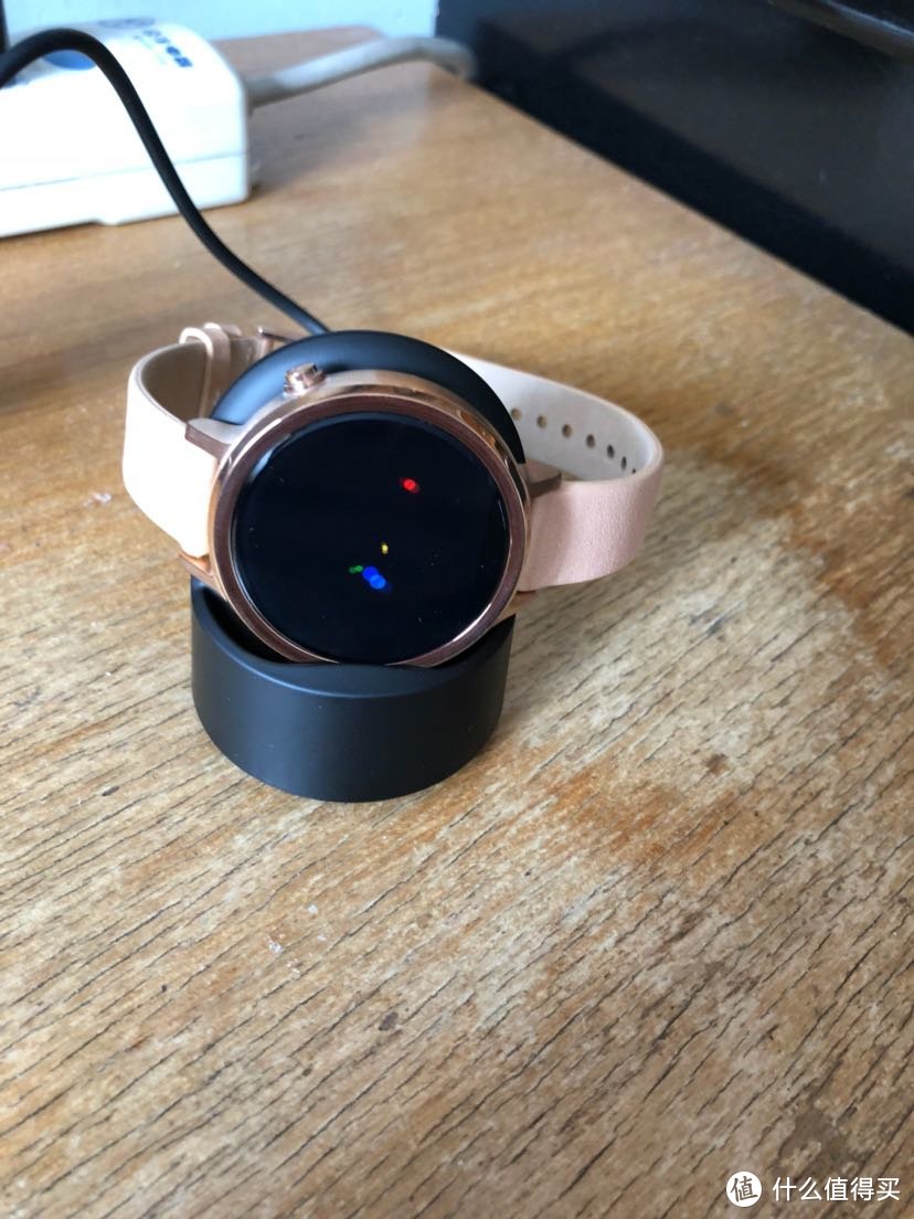 拔了一棵种了三年的草，想不到根都烂了：MOTOROLA 摩托罗拉 Moto360 二代 智能手表