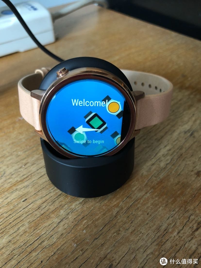拔了一棵种了三年的草，想不到根都烂了：MOTOROLA 摩托罗拉 Moto360 二代 智能手表