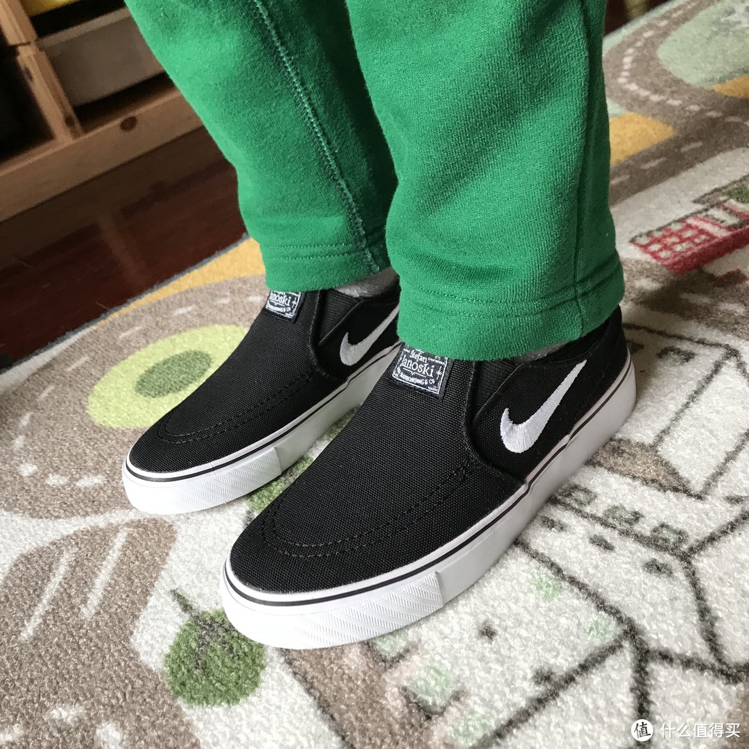 摩擦摩擦：Nike Stefan Janoski Slip 脚蹬滑板鞋