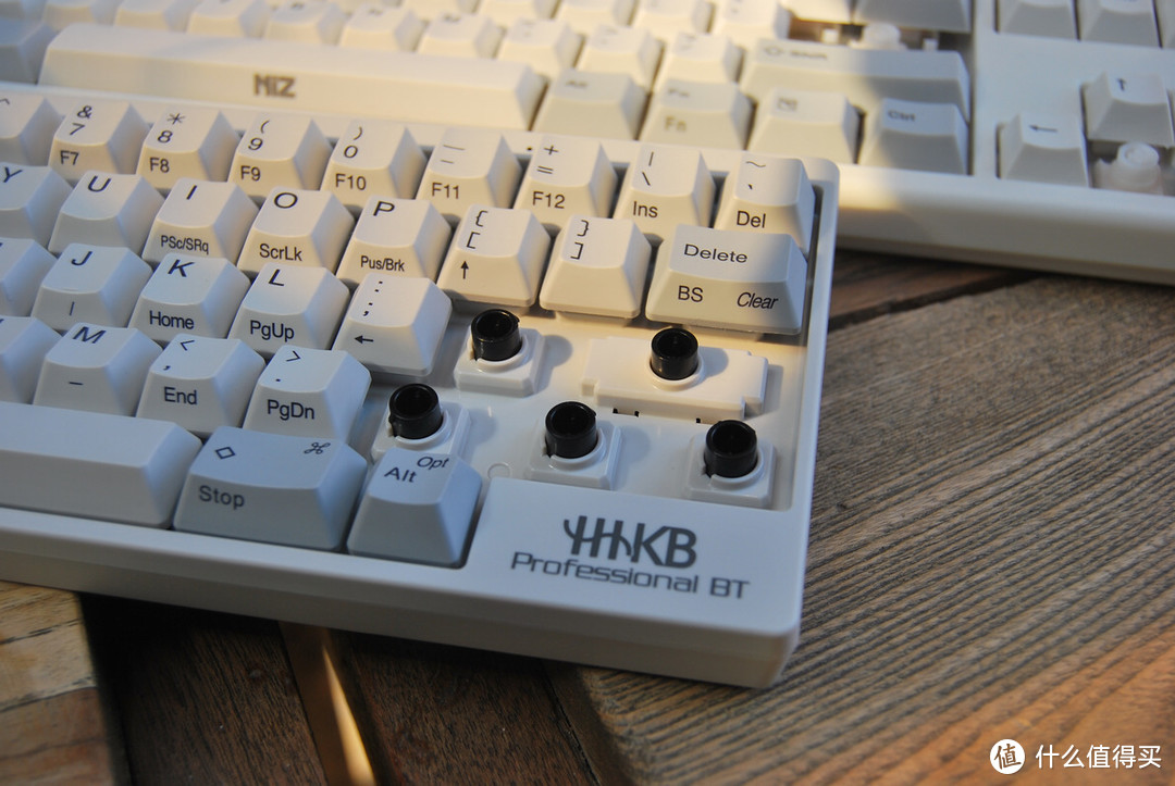 是神器还是鸡肋？HHKB Professional BT 黑色有刻版 蓝牙版静电容键盘